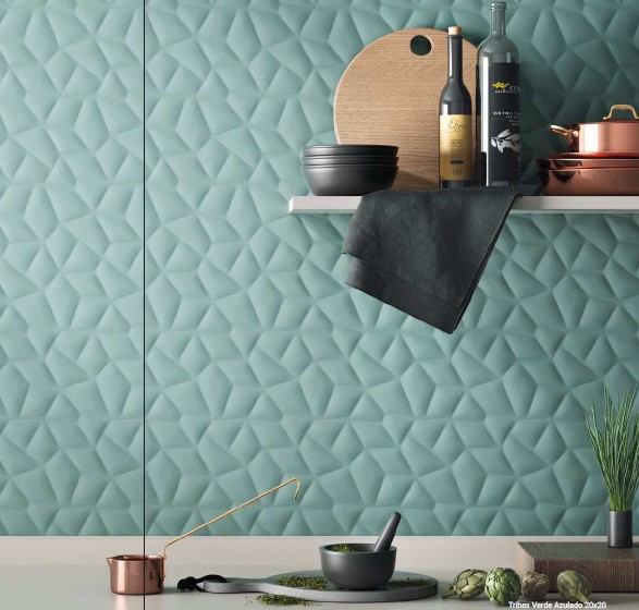 Azulejos de cerámica en formato escama